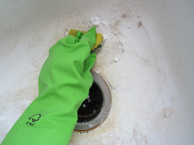 Baking soda scrub down